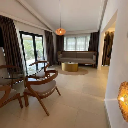 Coral Strand Smart Choice Beau Vallon  Exterior photo
