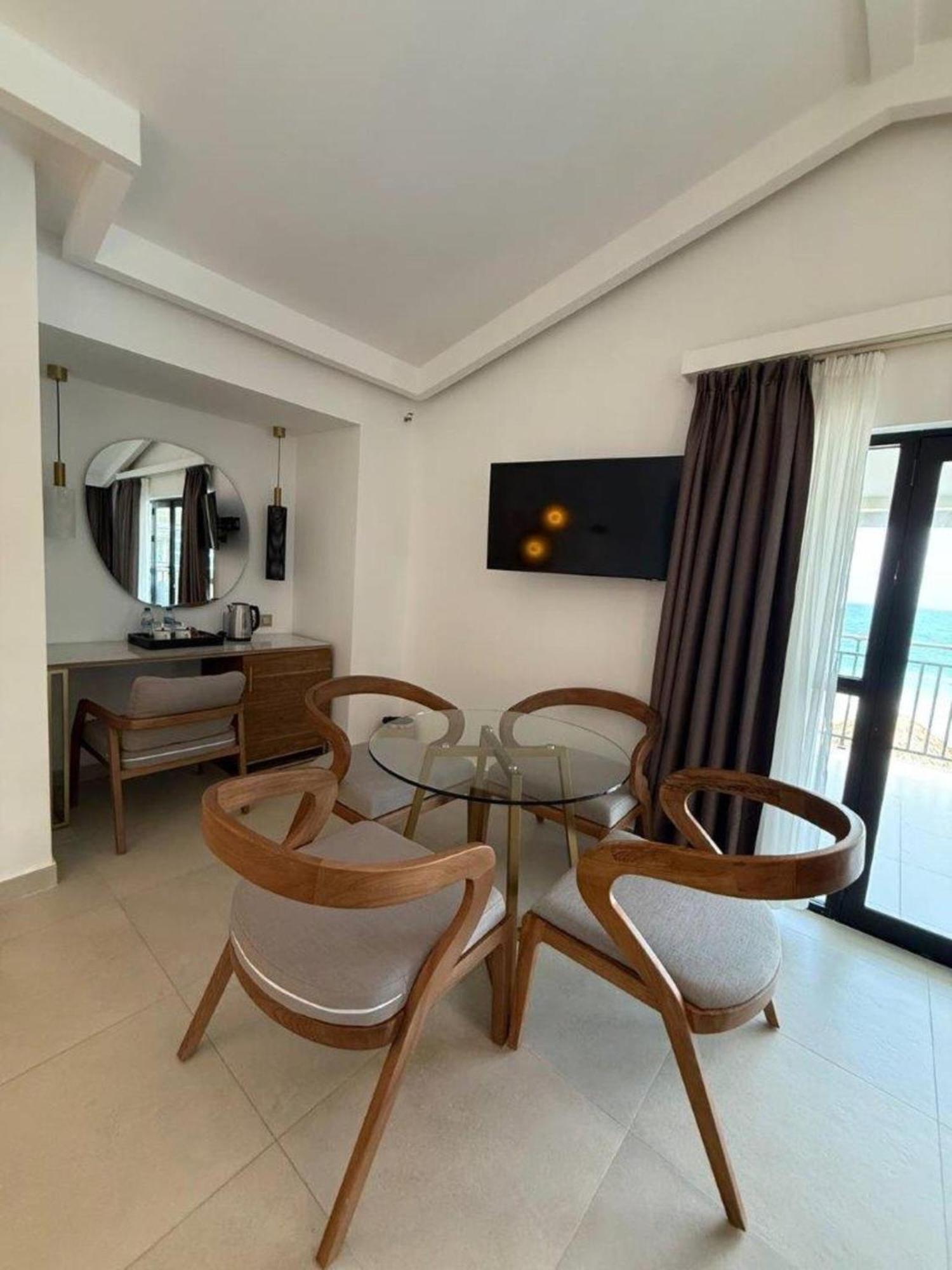 Coral Smart Choice Beau Vallon (Mahe)